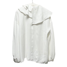 Lade das Bild in den Galerie-Viewer, ENFOLD エンフォルド 23SS TWO WAY COLLAR BLOUSE ブラウス 300GS230-2180
