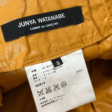 画像をギャラリービューアに読み込む, JUNYA WATANABE ジュンヤワタナベ 01AW ナイロンプリーツスカート JC-S077
