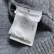 将图片加载到图库查看器，Maison Margiela メゾンマルジェラ 20AW ダメージ加工オーバーサイズVネックニット S30HB0238
