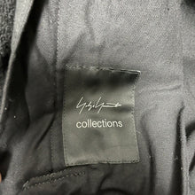 Load image into Gallery viewer, Yohji Yamamoto Collections ヨウジヤマモト コレクションズ 22AW SAMPLE カットオフパイル地ロングコート
