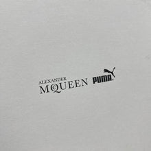 Lade das Bild in den Galerie-Viewer, PUMA×Alexander McQUEEN プーマ アレキサンダーマックイーン 13AW Joust Lo III シルバーメタリックレザースニーカー 12350
