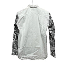 Load image into Gallery viewer, COMME des GARCONS HOMME PLUS コムデギャルソンオムプリュス 12SS スリーブプリントコットンブロードシャツ PI-B027 AD2011
