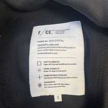 画像をギャラリービューアに読み込む, WRANGLER WRANCHER DRESS JEANS by F/CE.
