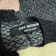 Load image into Gallery viewer, JUNYA WATANABE COMME des GARCONS ARCHIVE ジュンヤワタナベ コムデギャルソン 90&#39;s 再構築ニットセーター JN-040240
