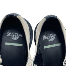 Lade das Bild in den Galerie-Viewer, Dr. Martens × Agyness Deyn ドクターマーチン アギネスディーン 13AW Aggy T-Bar in Porcelain Hi suede Tストラップブーツ
