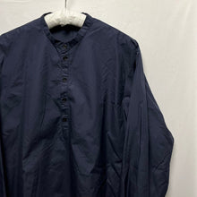 Load image into Gallery viewer, ATON エイトン Suvin Broad Band Collar Shirt スビンブロードバンドカラーシャツ BLAGNW0002
