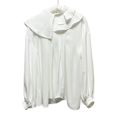 Lade das Bild in den Galerie-Viewer, ENFOLD エンフォルド 23SS TWO WAY COLLAR BLOUSE ブラウス 300GS230-2180
